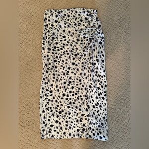 Zara Black and White Patterned Skirt